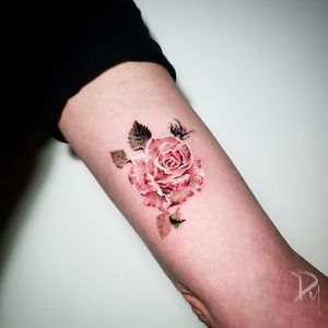 Montreal realistic color rose tattoo#Fineline #Floral