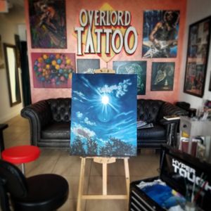 Having fun painting the sun.@blickartmaterials#sun #painting #oiloncanvas #sky #art #artistsoninstagram #artwork #artist #tattooartist #painter #clouds #overlordtattoo #Miamibeach