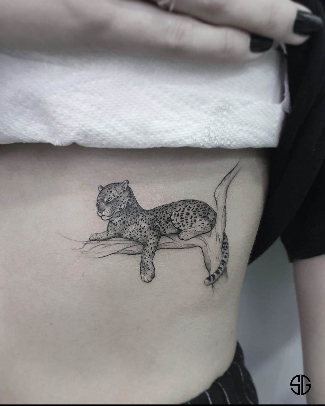 Tiny Leopard Tattoo 🐆 done with single needle only. #leopard #minitat... |  TikTok