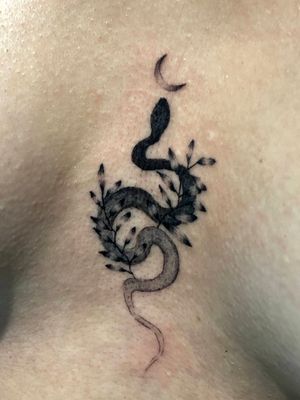 Snake with leaves and moon