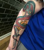 Always delighted to do some good traditional tattooing! Message me for bookings @shaneboulgertattoo shaneboulger@outlook.com #snake #snaketattoo #daggertattoo #traditionaltattoo #tradtatts #boldtattoos #boldwillhold #dublin #dublintattoo #dublintattooartist #dublintattoostudio