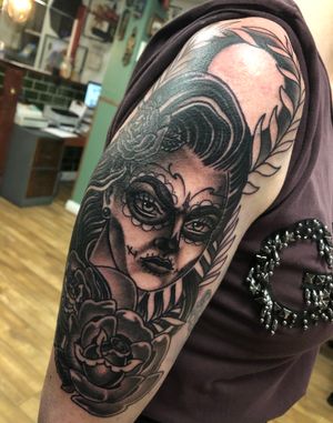 Thanks Lisa ☠️ Custom / Traditional style tattoos Message me for bookings @shaneboulgertattoo shaneboulger@outlook.com #traditionaltattoo #tradtatts #dayofthedead #dayofthedeadgirl #dayofthedeadmakeup #traditionaltattooing #boldtattoos #chicanotattoo #chicanogirl #dublintattoo #dublintattoostudio #dublintattooartist #sleevetattoo #tattoosleeve #tattoosleeves #sleevetattoos #irish #boldwillhold 