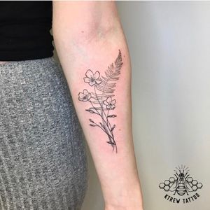 Sprig Fineline Tattoo by Kirstie @ KTREW Tattoo - Birmingham, UK #finelinetattoo #sprig #tattoos #armtattoos #birmingham #forearm 