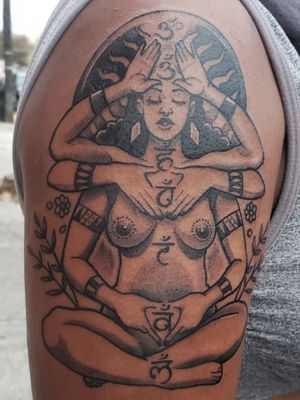 Goddess/Chakra tattoo... had too much funski wit dis 1