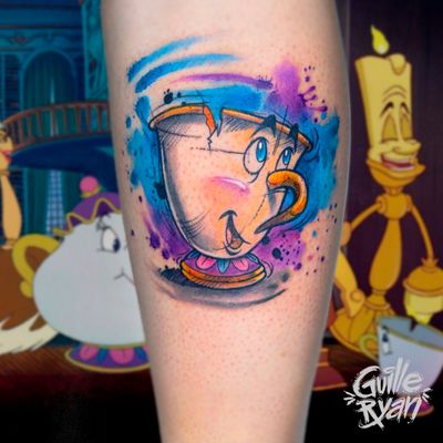 (Desliza 👉)Chip Potts (La Bella y la Bestia) Película animada de Disney, estrenada en 1992Chip, es el único del castillo que se dirige a Bella por su nombre, todos los demás la llaman “mademoisselle”, “ella” o “la muchacha”Tattoo hecho en @whynot.tattooSi quieres un tattoo personalizado escribeme a guilleryanarttattoo@gmail.com.....#beautyandthebeast #labellaylabestia #disneytatts #disneyclassic #design #tattoodesigns #watercolorsketch #tattoobarcelona #watercolortattoos #disneyinspired #tattoobarcelona