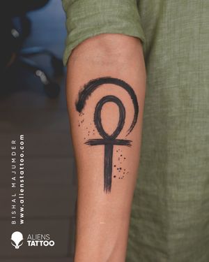 The 'ankh' tattoo by Bishal Majumder at Aliens Tattoo India.Visit our website to see more of this tattoos here - www.alienstattoo.com