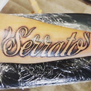 "Serrato"