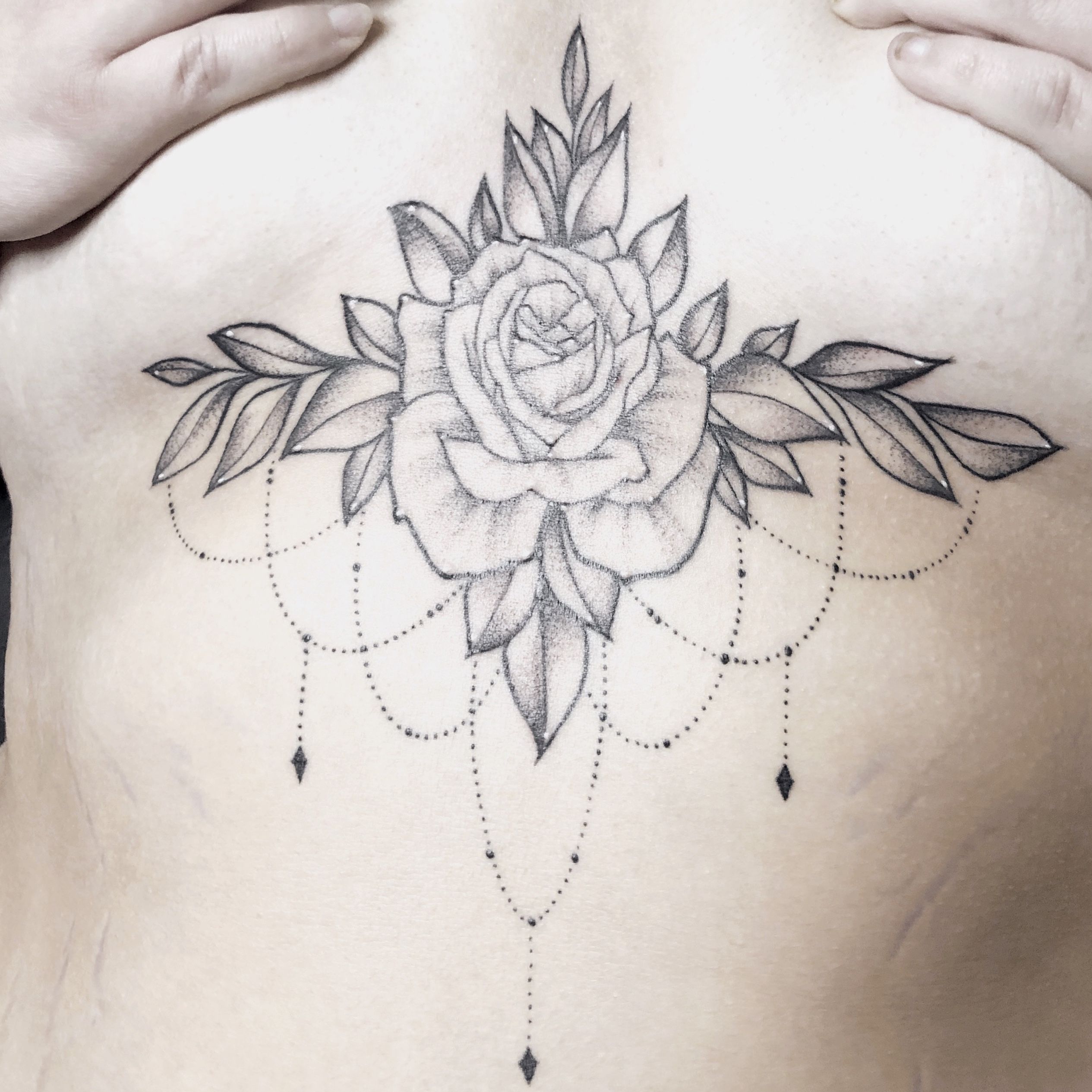 Floral Linework Sternum Tattoo – Weronika.inkss