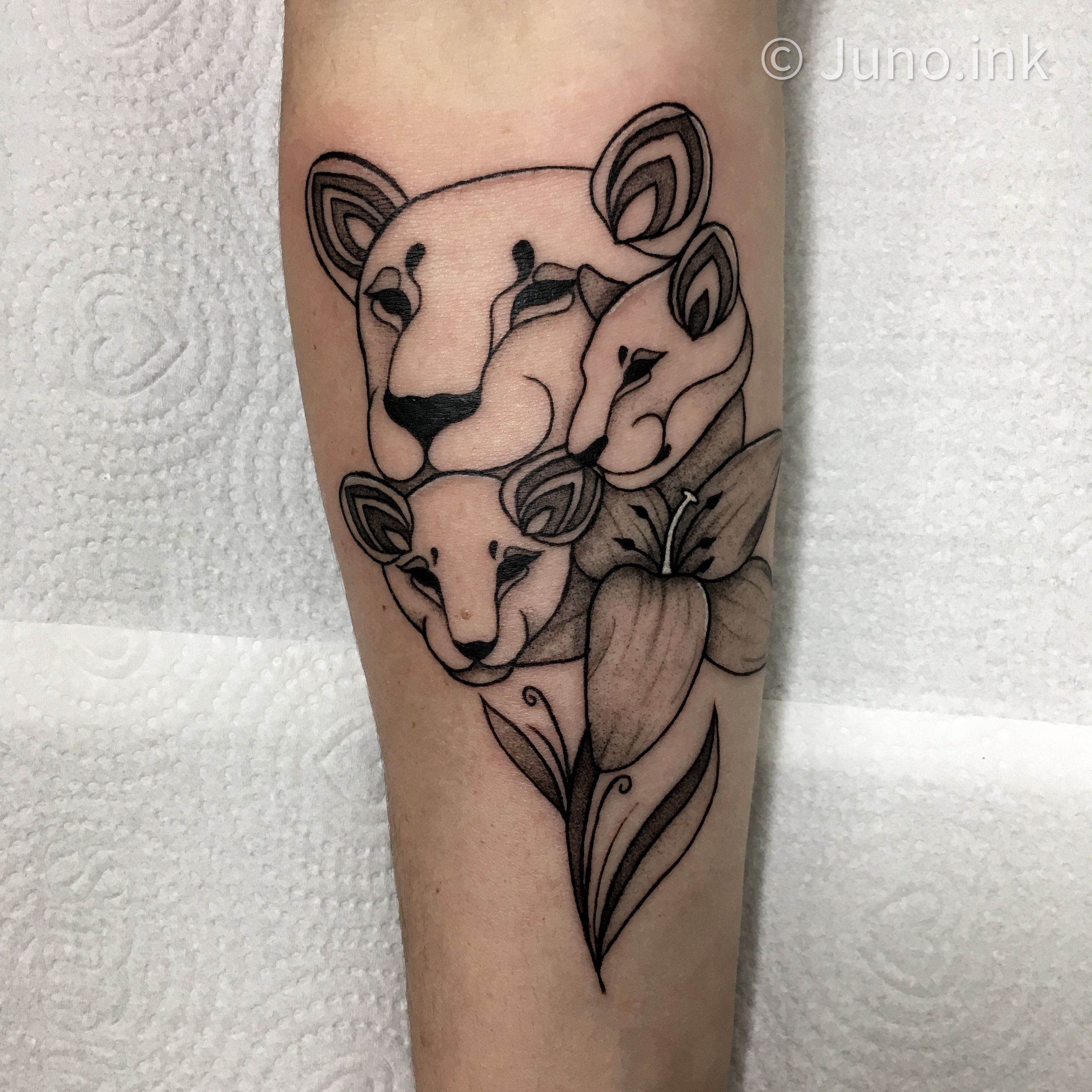 18 Awesome Cub Tattoo Images Pictures And Design Ideas