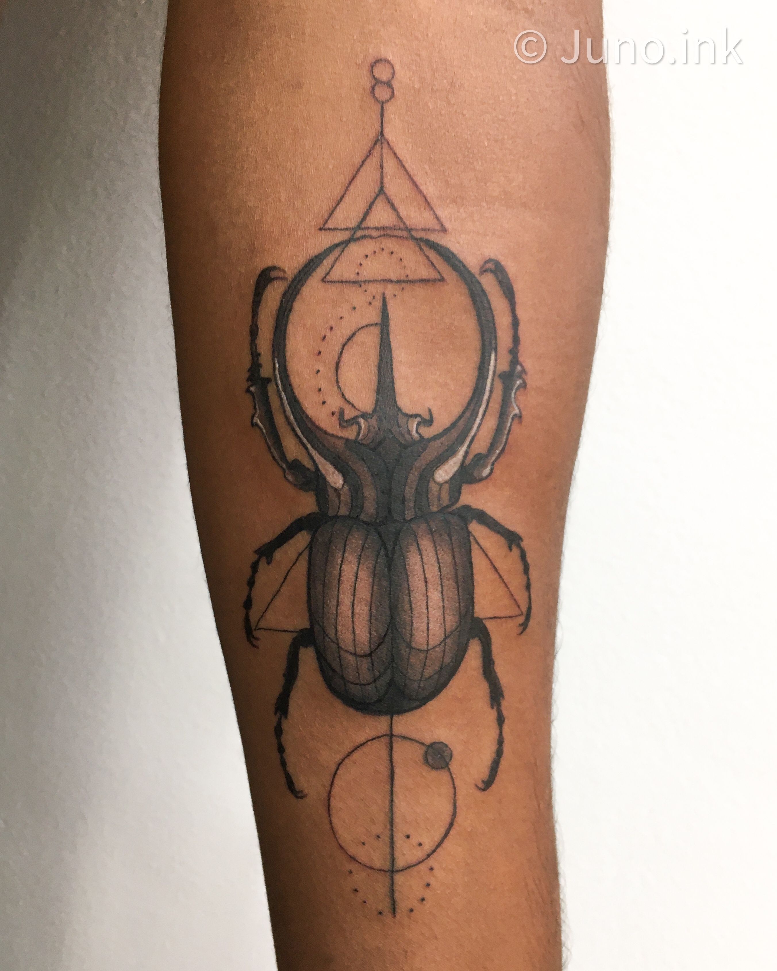 Crystal Hercules beetle done by Tyler Nguyen (me) out of My little needle  tattoos, Plymouth, MI : r/tattoos