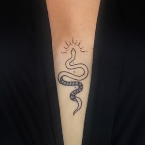 Pinterest “sternum snake tattoo”Inspiration for my own sternum snake