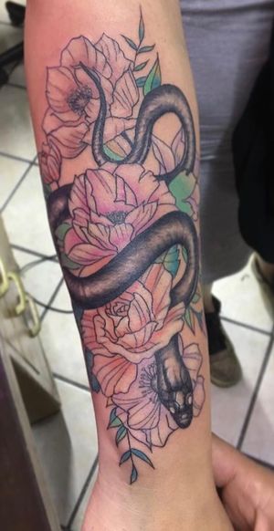 serpiente y flores