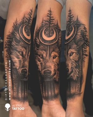 Amazing Wolf Tattoo by Dipti Chaurasiya at Aliens Tattoo India.Checkout our website to see of this tattoos - www.alienstattoo.com