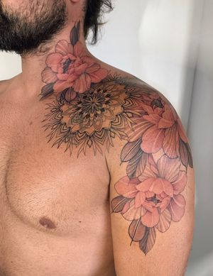 Tattoo by Nora Ink #NoraInk #chrysanthemum #flower #floral #fineline #pink #red #illustrative #mandala #sacredgeoemetry #geometric