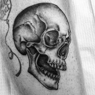 #skull #blackandgrey #missvampira