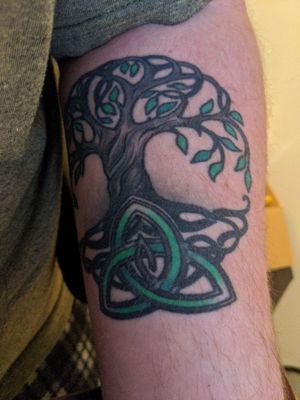 Celtic tree of life with Trinity Knot at the root. Done by Albert Martinez, former understudy of Ami James.