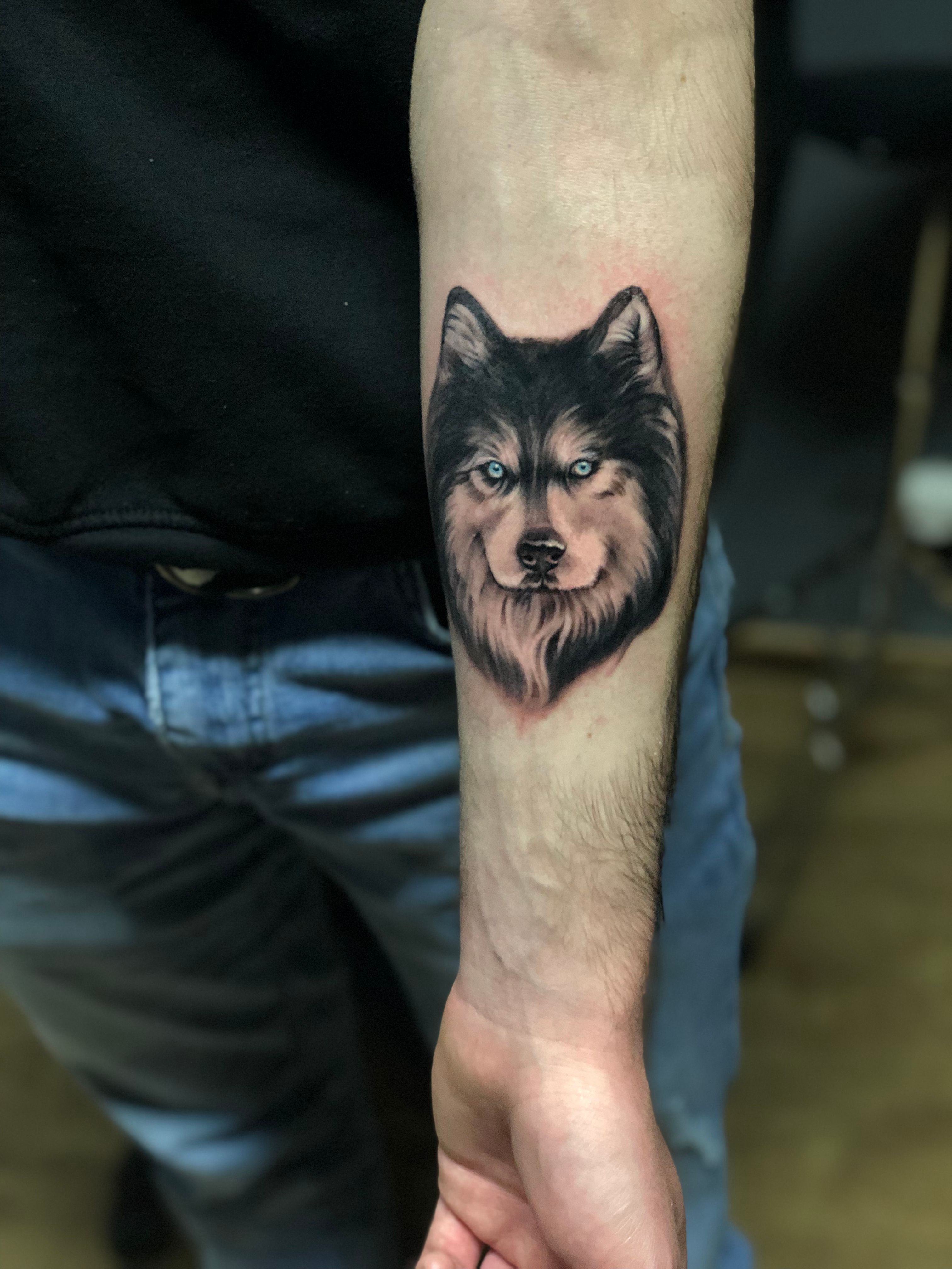 Wolf Tattoo - Inksane Tattoo & piercing