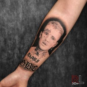 Tattoo in memory of your favorite artist Gustav Elijah Ar (Lil Peep) 2 sessions #tattoo #realistic #blacktattoo #tattoorealistic #lilpeep #tattoolilpeep #tattoorussia #rltattoo #tattooartist #tattooink #tattoo2021