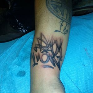 Rap León graffiiti tattoo