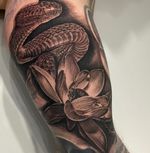 Really cool lotus and snake done by @mikechristieink