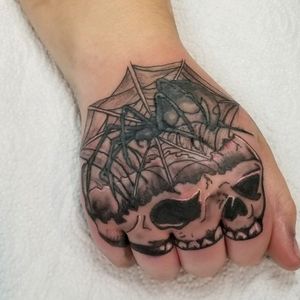 Hand tattoo i added the web and skull the spider was already there. #TattooSteveD #crazydayztattoo #handtattoos #skulltattoos #spidertattoos #industryink #professionaltattoos #