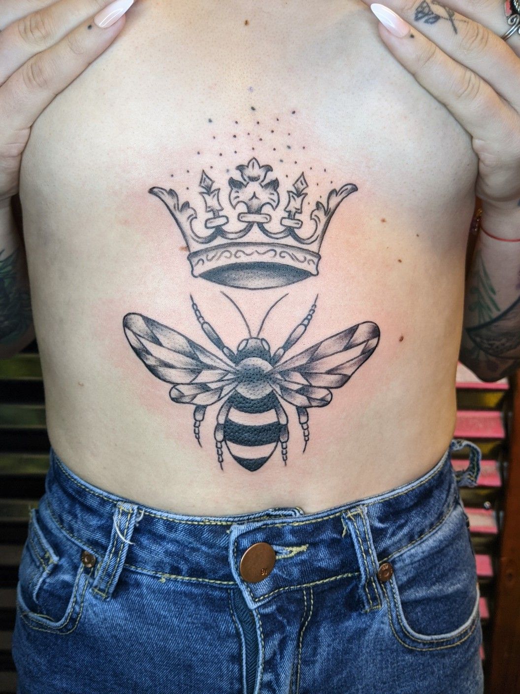 Tattoo uploaded by Kimberley Ann  queen bee queenbee crown girly   Tattoodo