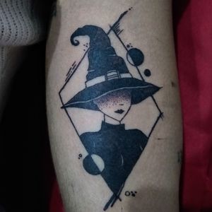 Witch by Sofia Rolotti 