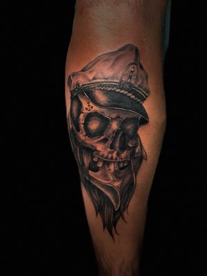 Pirate skull sailor 