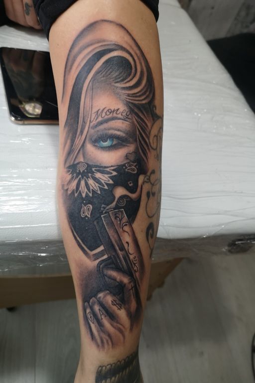Flash tattoo