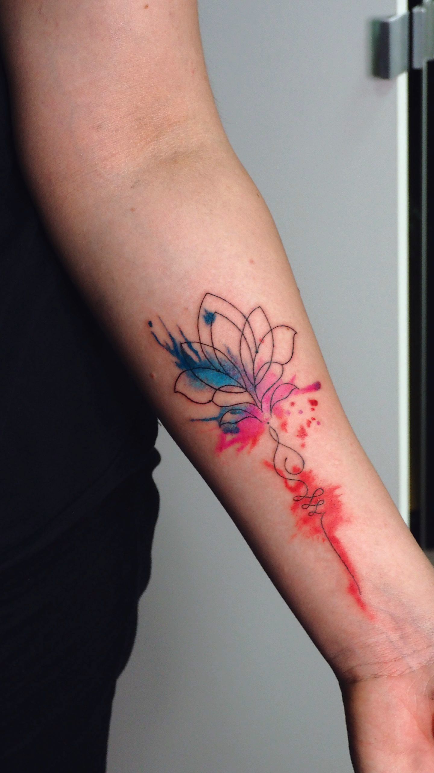 Your A-Z Guide to Flower Tattoo Meanings, Symbolisms, and Birth Flowers