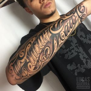 Gracias Madre--------------------------Contato pelo link no perfil! 📲--------------------------#tattoosp #tatuagemsp #tatuagemescrita #letteringtattoo #lettering #tattoolettering #tattoosp#customletteringtattoo --------------------------
