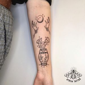 Fineline and Dotwork Tattoo by Kirstie @ KTREW Tattoo - Birmingham, UK #finelinetattoo #dotworktattoo #tattoos #birmingham #snakestattoo #cheeseplanttattoo #planttattoo