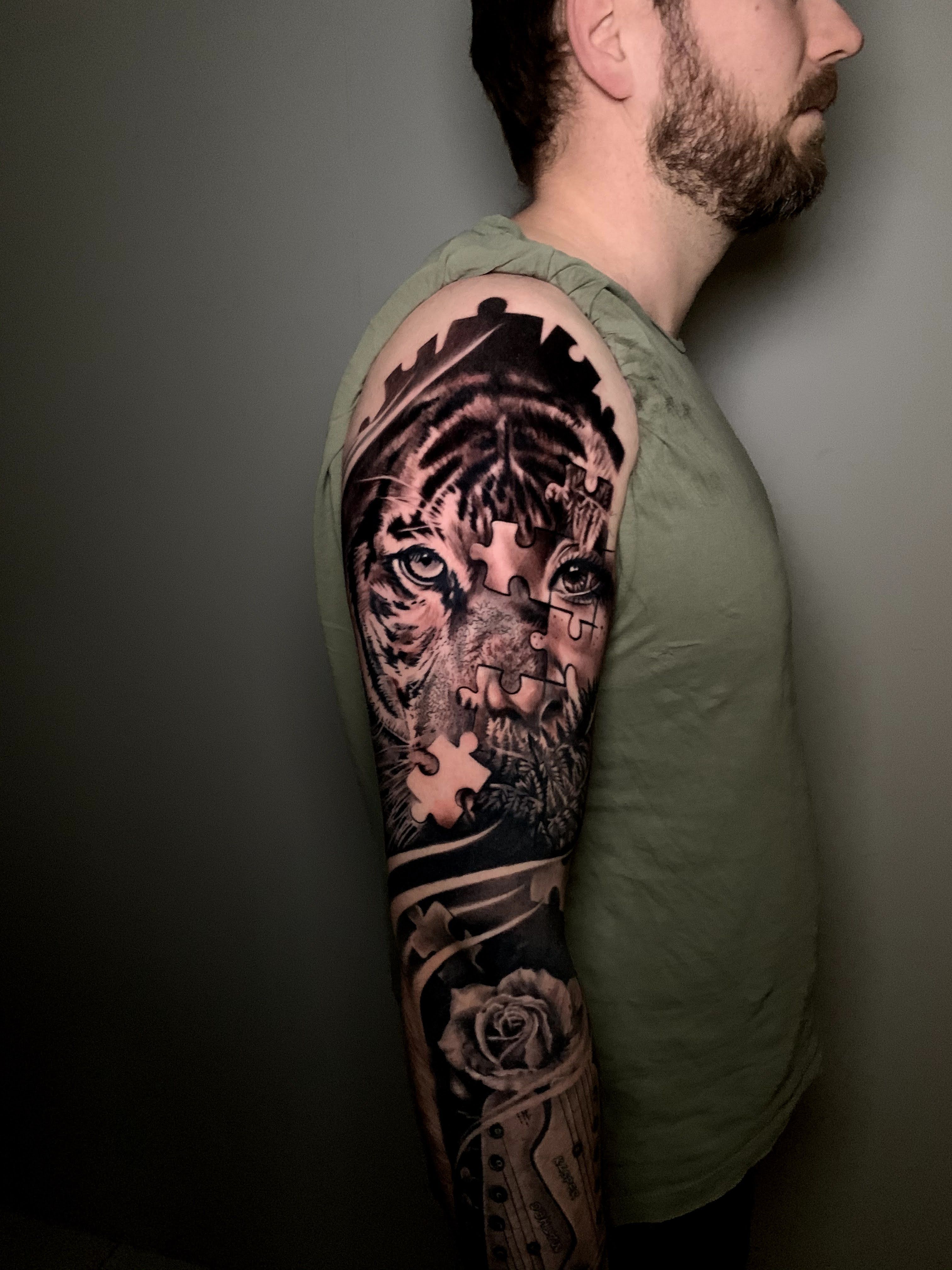 Done by Myself (Day Bond) at Taunton Tattoo Company in Oshawa Ontario  Canada. : r/tattoos