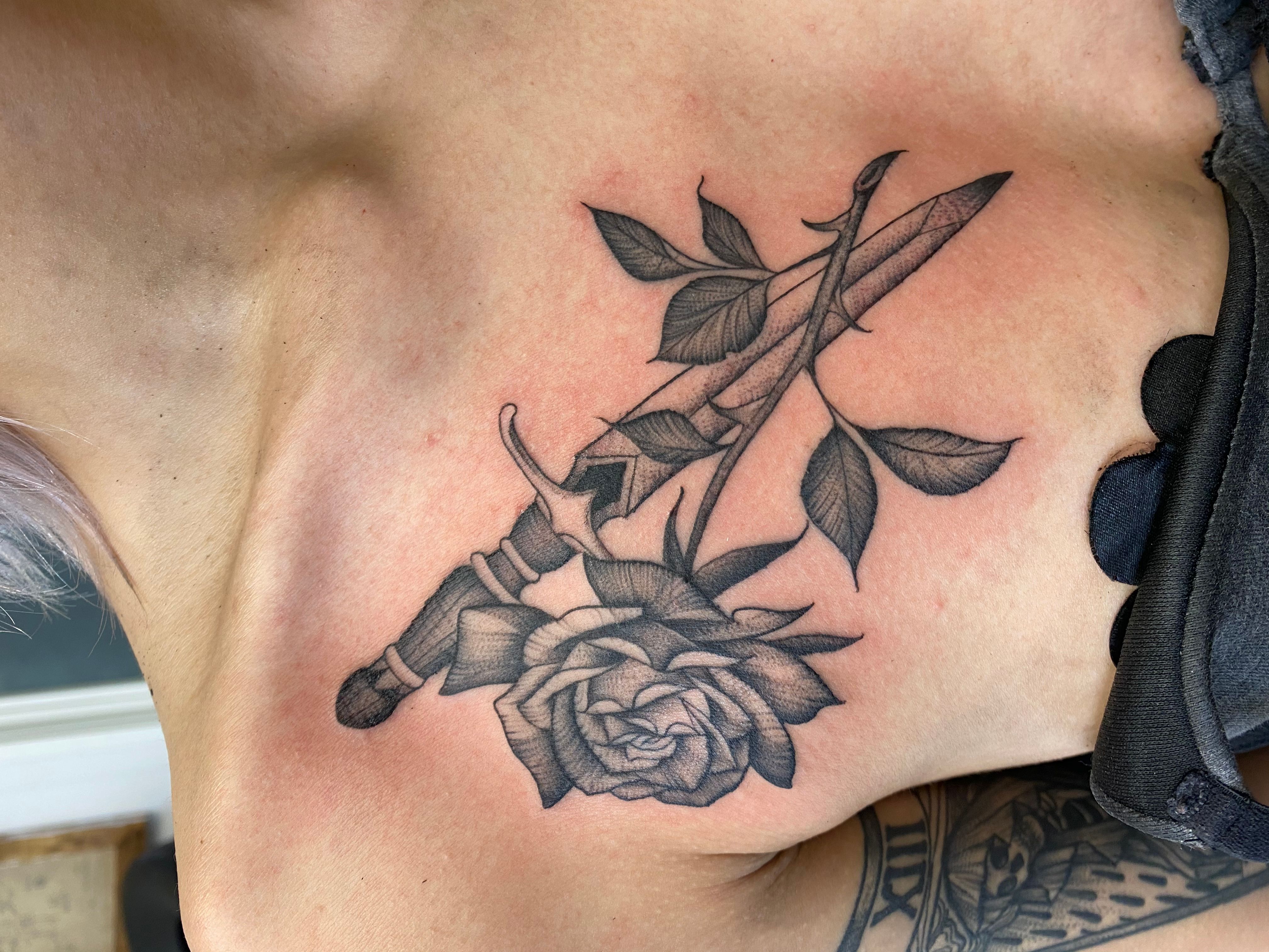 19 Amazing Dagger Tattoos On Stomach  Tattoo Designs  TattoosBagcom