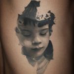 Child / Niña #portrait #child #realismtattoo #realistictattoo #realtattoo #tatuajerealismo #tatuajereal #tatuajerealista #barcelonatattoo #tattoobarcelona #barcelonatatuajes #tatuajesbarcelona #bcnttt #bcntattoo #bcntatuaje #tattoobcn #tatuajebcn