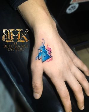 Suluboya Üçgen Dövmesi - Watercolor Triangle Tattoo (Dövme Kapatma)