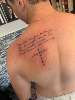 cross tattoos on shoulder blade