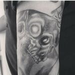 Tattoo done for a sleeve on a friend!!! Long time ago. #oldshool #skulltattoo #blackandgrey #shadows #tattoo #blackandgreytattoo