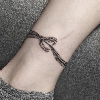 Explore the 26 Best snake Tattoo Ideas (February 2021) • Tattoodo