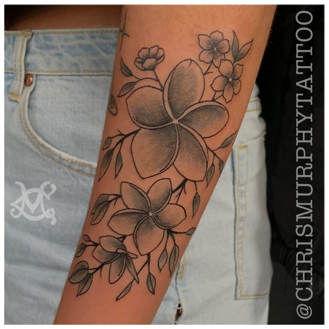 Plumeria flowers by Hannah @ Pyramid Arts Tattoo (Rochester, NY) : r/tattoo