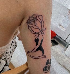Flower flash tattoo