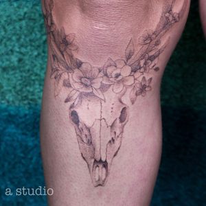 Deer skull dotwork tattoo 