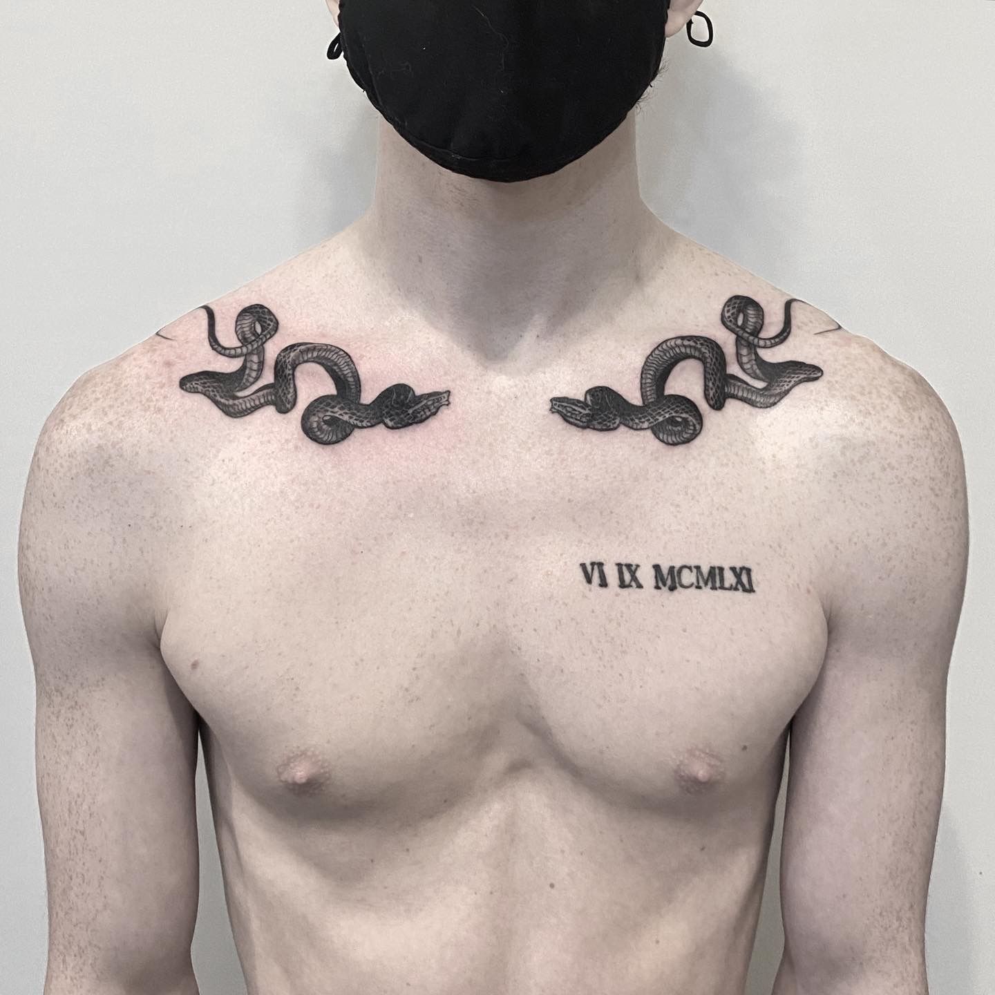 Details more than 86 tattoo on collarbone male super hot - thtantai2