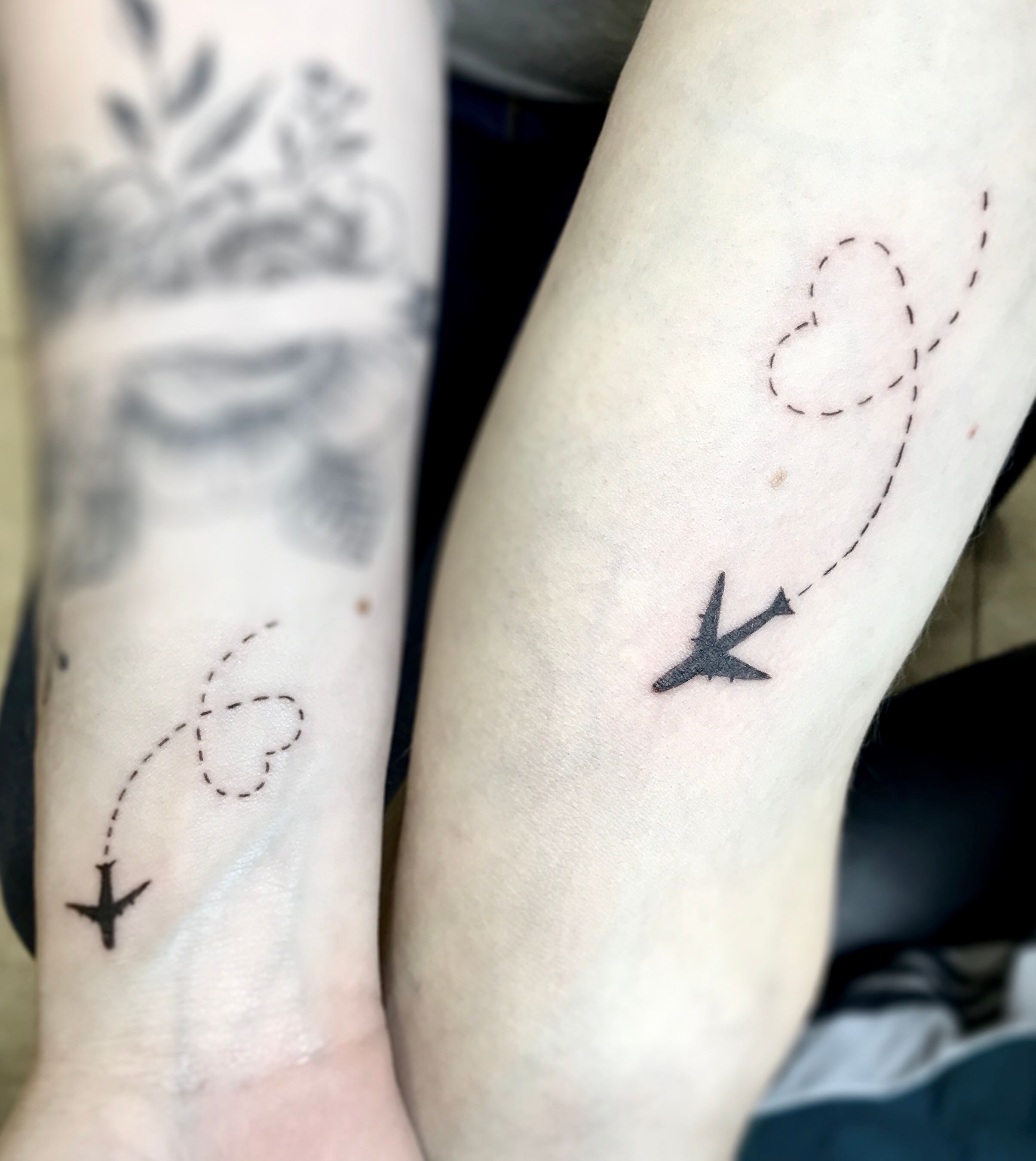 Kaley Cuoco and Zosia Mamet get the sweetest matching tattoos