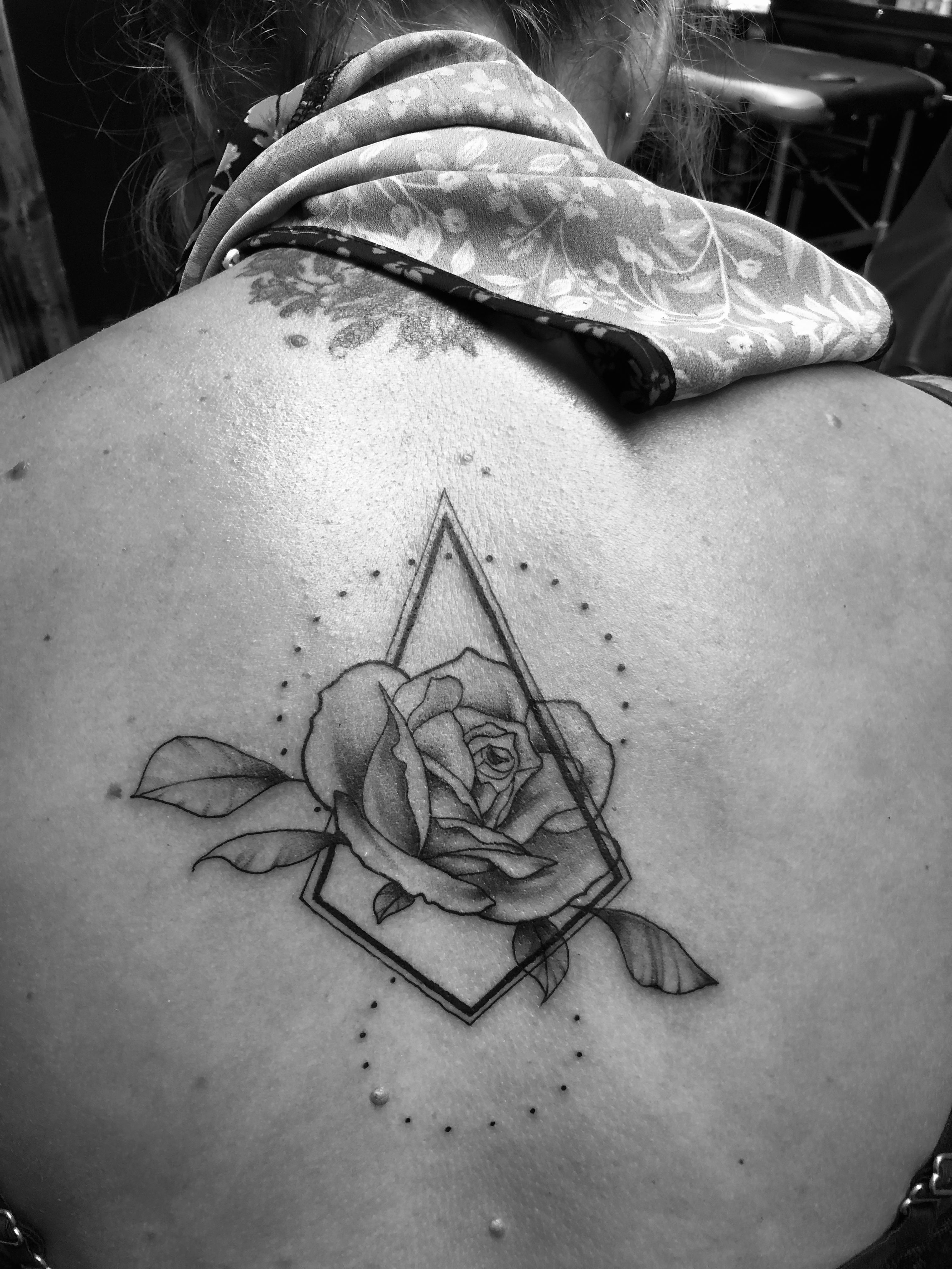 A simple geometric piece on the sternum, thank you Sarah #tattoos #tattoo  #flt #flttattoo #flttattoostudio #blacktattoos #geometrictatt... | Instagram