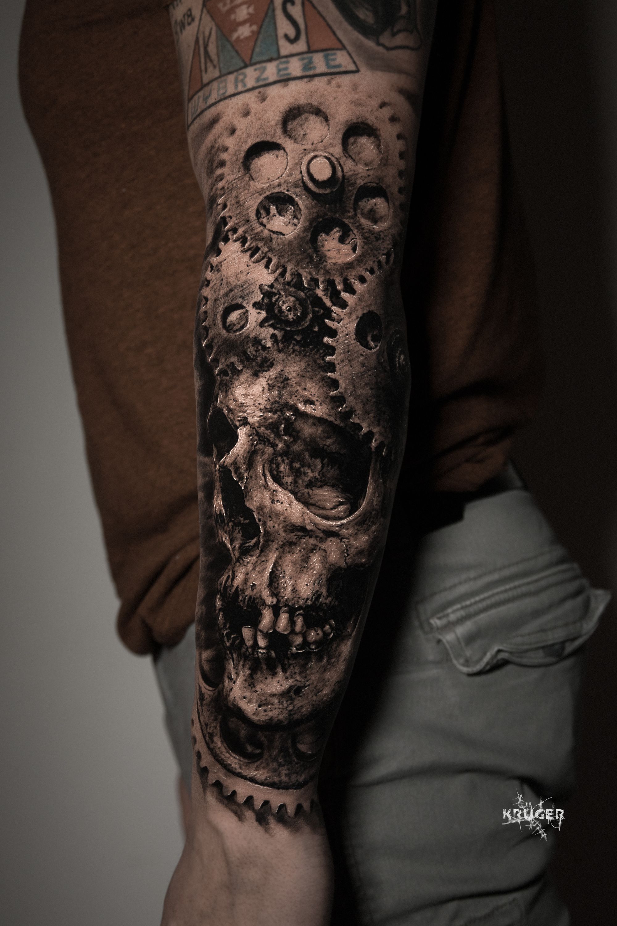 Tattoo uploaded by kruger_tattoo • Skull with gears ⚙️💀 #skull #gear •  Tattoodo