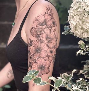 Floral half sleeve made by the lovely Emmy! - - - - - #Tattoo #Tattoos #Tattooing #Tattooart #TattooArtist #TattooIdeas #tattooed #Tattooedgirl #Tattooedboy #cali #California #OsloTattoo #OsloTattooArtist #OsloNorway #Oslo #Norway #realismtattoo #fineline #floral #floraltattoo #TakeItToTheMax #MaxTattoo #MaxTattooOslo 