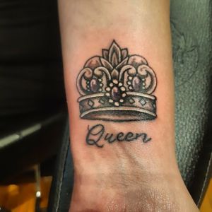 #crown #queen #jewels #organicinks 
