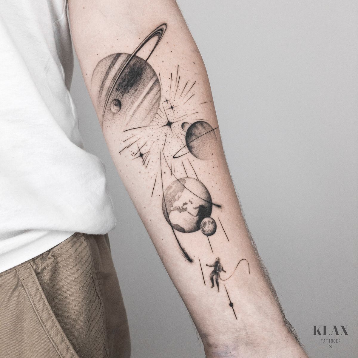 Tattoo uploaded by Klax Tattooer • Tattoodo