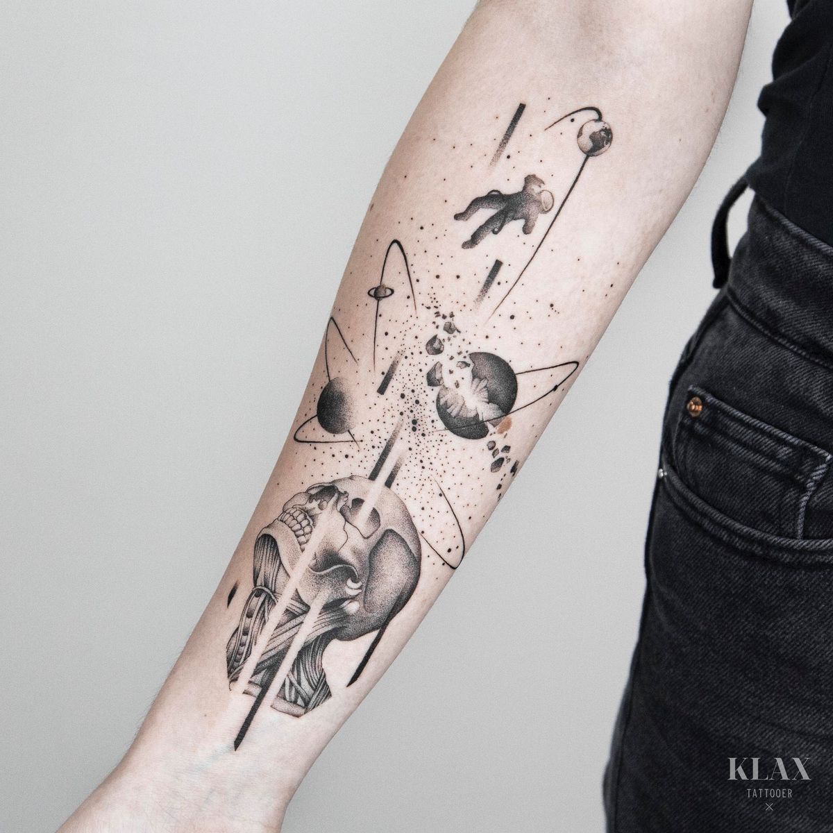 Tattoo uploaded by Klax Tattooer • Tattoodo